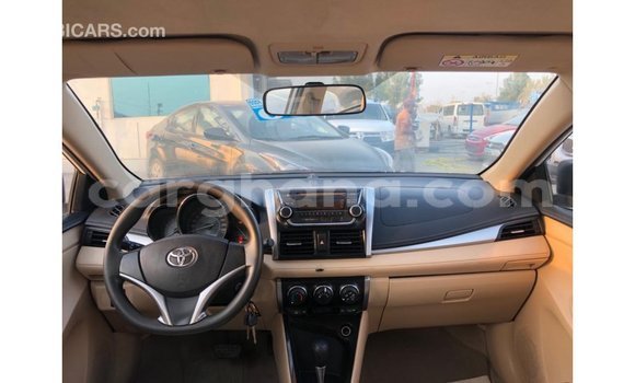 Ra Imported Toyota Yaris funfun Ọkọ̀ in Import - Dubai ni Ashanti Ra Imported Toyota Yaris funfun Ọkọ̀ in Import - Dubai ni Ashanti