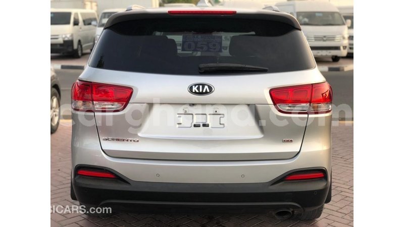 Big with watermark kia sorento ashanti import dubai 11573