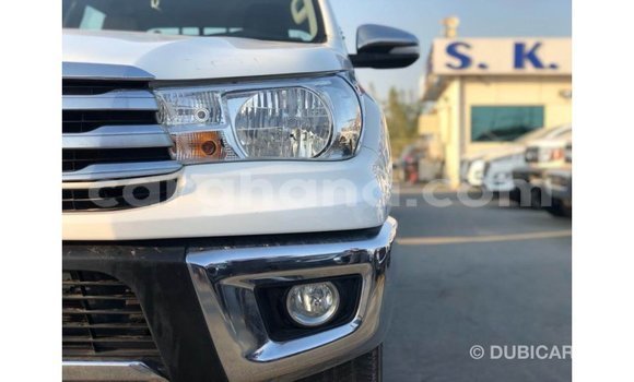 Buy Import Toyota Hilux White Car in Import - Dubai in Ashanti Buy Import Toyota Hilux White Car in Import - Dubai in Ashanti