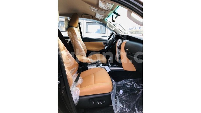 Big with watermark toyota fortuner ashanti import dubai 11583