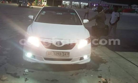 Buy Used Toyota Camry White Car in Accra in Greater Accra Buy Used Toyota Camry White Car in Accra in Greater Accra