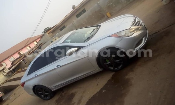 Buy Used Hyundai Sonata Silver Car in Accra in Greater Accra Buy Used Hyundai Sonata Silver Car in Accra in Greater Accra