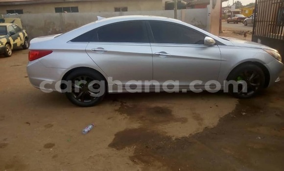 Buy Used Hyundai Sonata Silver Car in Accra in Greater Accra Buy Used Hyundai Sonata Silver Car in Accra in Greater Accra