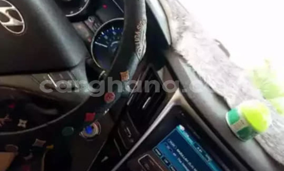 Buy Used Hyundai Sonata Silver Car in Accra in Greater Accra Buy Used Hyundai Sonata Silver Car in Accra in Greater Accra