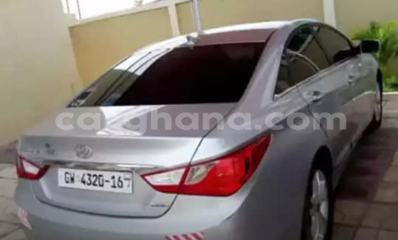 Buy Used Hyundai Sonata Silver Car in Accra in Greater Accra Buy Used Hyundai Sonata Silver Car in Accra in Greater Accra