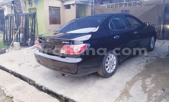Buy Used Lexus ES Black Car in Sekondi–Takoradi Metropolitan in Western
