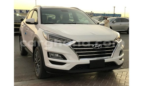 Ra Imported Hyundai Tucson funfun Ọkọ̀ in Import - Dubai ni Ashanti Ra Imported Hyundai Tucson funfun Ọkọ̀ in Import - Dubai ni Ashanti