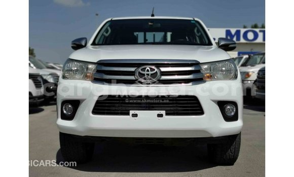 Buy Import Toyota Hilux White Car in Import - Dubai in Ashanti Buy Import Toyota Hilux White Car in Import - Dubai in Ashanti