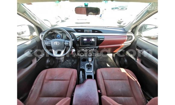 Buy Import Toyota Hilux White Car in Import - Dubai in Ashanti Buy Import Toyota Hilux White Car in Import - Dubai in Ashanti