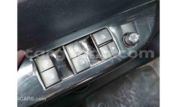 Buy Import Toyota Hilux White Car in Import - Dubai in Ashanti Buy Import Toyota Hilux White Car in Import - Dubai in Ashanti