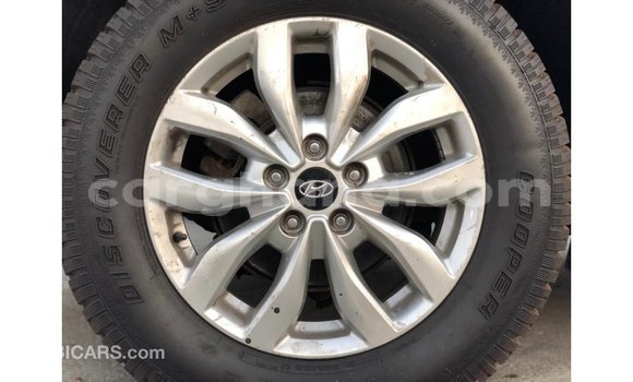 Buy Import Hyundai Santa Fe Other Car in Import - Dubai in Ashanti Buy Import Hyundai Santa Fe Other Car in Import - Dubai in Ashanti