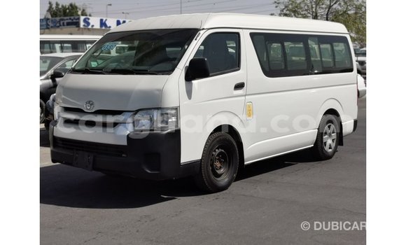 Sayi Imported Toyota Hiace White Mota in Import - Dubai a Ashanti Sayi Imported Toyota Hiace White Mota in Import - Dubai a Ashanti