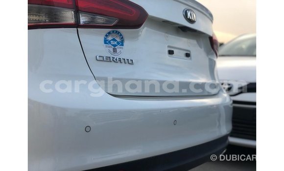 Sayi Imported Kia Cerato White Mota in Import - Dubai a Ashanti Sayi Imported Kia Cerato White Mota in Import - Dubai a Ashanti