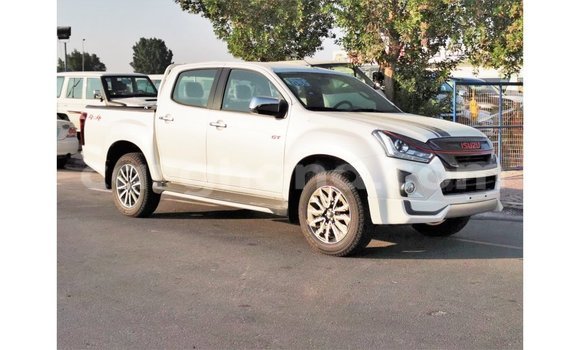 Buy Import Isuzu Rodeo White Car in Import - Dubai in Ashanti