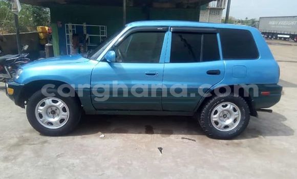 Sayi Na hannu Toyota RAV4 Blue Mota in Accra a Greater Accra Sayi Na hannu Toyota RAV4 Blue Mota in Accra a Greater Accra