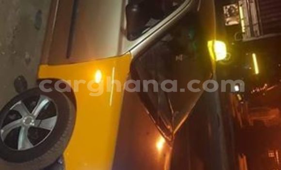 Sayi Na hannu Nissan Micra Brown Mota in Accra a Greater Accra Sayi Na hannu Nissan Micra Brown Mota in Accra a Greater Accra