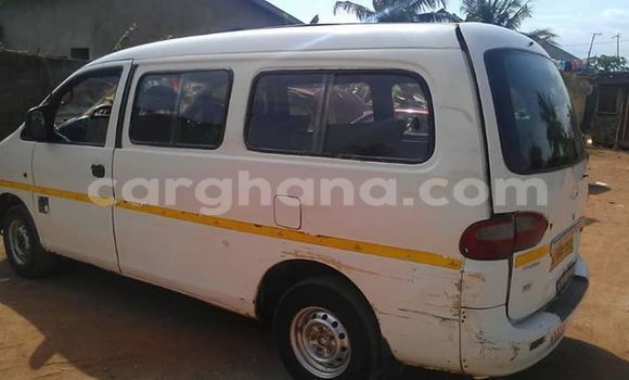 Sayi Na hannu Hyundai H200 White Mota in Accra a Greater Accra Sayi Na hannu Hyundai H200 White Mota in Accra a Greater Accra