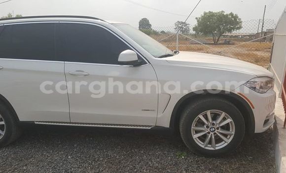 Sayi Na hannu BMW X5 White Mota in Accra a Greater Accra Sayi Na hannu BMW X5 White Mota in Accra a Greater Accra