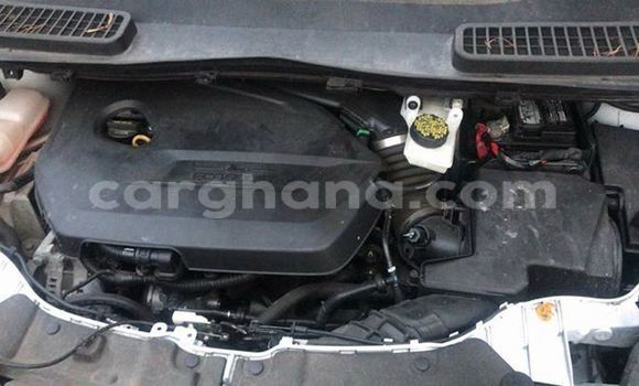 Sayi Na hannu Ford Escape White Mota in Accra a Greater Accra Sayi Na hannu Ford Escape White Mota in Accra a Greater Accra