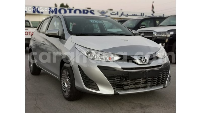 Big with watermark toyota yaris ashanti import dubai 11622