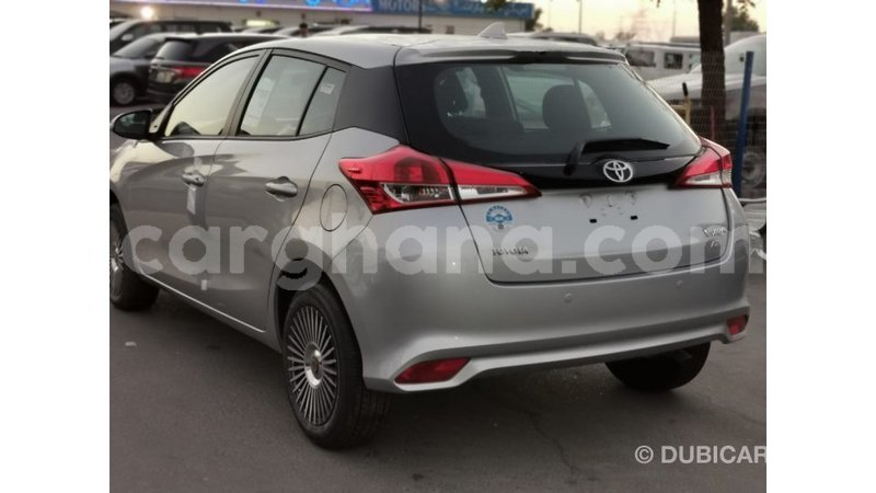 Big with watermark toyota yaris ashanti import dubai 11622