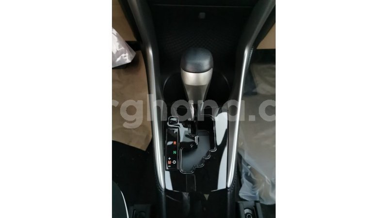 Big with watermark toyota yaris ashanti import dubai 11622