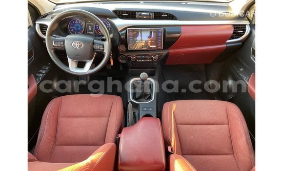 Ra Imported Toyota Hilux funfun Ọkọ̀ in Import - Dubai ni Ashanti Ra Imported Toyota Hilux funfun Ọkọ̀ in Import - Dubai ni Ashanti