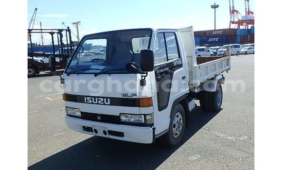 Buy Import Isuzu Rodeo White Car in Import - Dubai in Ashanti