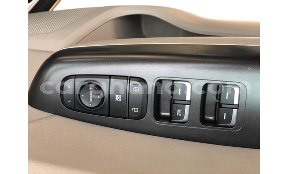 Ra Imported Kia Sportage Miiran Ọkọ̀ in Import - Dubai ni Ashanti Ra Imported Kia Sportage Miiran Ọkọ̀ in Import - Dubai ni Ashanti