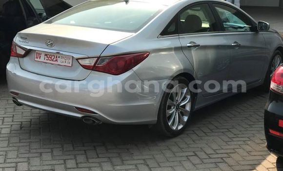 Buy Used Hyundai Sonata Silver Car in Accra in Greater Accra Buy Used Hyundai Sonata Silver Car in Accra in Greater Accra