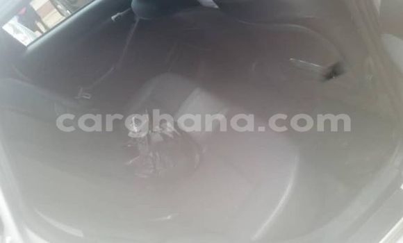 Buy Used Pontiac Vibe Silver Car in Accra in Greater Accra Buy Used Pontiac Vibe Silver Car in Accra in Greater Accra