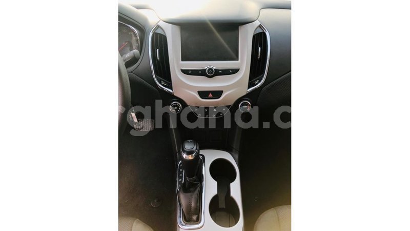 Big with watermark chevrolet cruz ashanti import dubai 11643