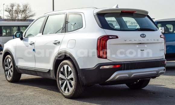 Ra Imported Kia Rio funfun Ọkọ̀ in Import - Dubai ni Ashanti Ra Imported Kia Rio funfun Ọkọ̀ in Import - Dubai ni Ashanti