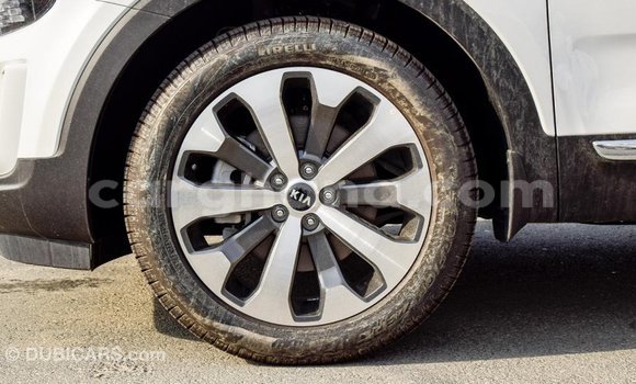 Ra Imported Kia Rio funfun Ọkọ̀ in Import - Dubai ni Ashanti Ra Imported Kia Rio funfun Ọkọ̀ in Import - Dubai ni Ashanti