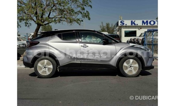 Ra Imported Toyota C-HR Miiran Ọkọ̀ in Import - Dubai ni Ashanti Ra Imported Toyota C-HR Miiran Ọkọ̀ in Import - Dubai ni Ashanti