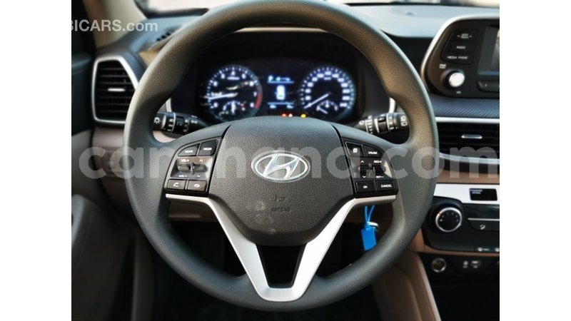 Big with watermark hyundai tucson ashanti import dubai 11659