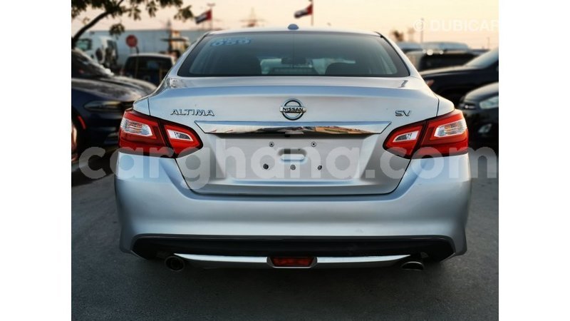 Big with watermark nissan altima ashanti import dubai 11666