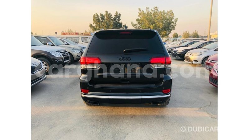 Big with watermark jeep grand cherokee ashanti import dubai 11667