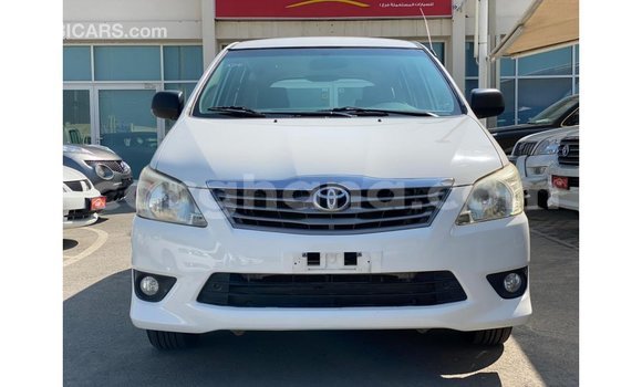 Ra Imported Toyota Innova funfun Ọkọ̀ in Import - Dubai ni Ashanti Ra Imported Toyota Innova funfun Ọkọ̀ in Import - Dubai ni Ashanti