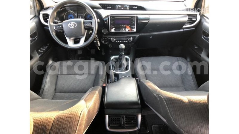 Big with watermark toyota hilux ashanti import dubai 11710