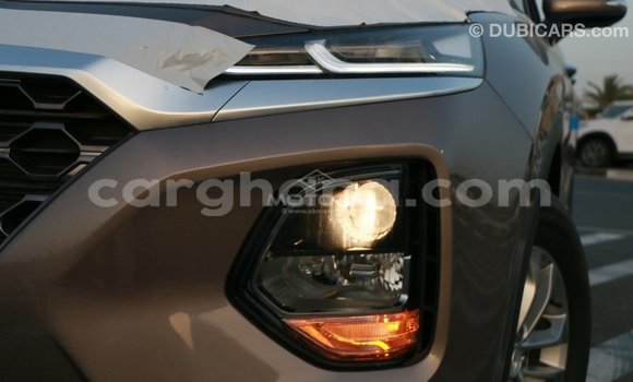 Sayi Imported Hyundai Santa Fe Brown Mota in Import - Dubai a Ashanti Sayi Imported Hyundai Santa Fe Brown Mota in Import - Dubai a Ashanti