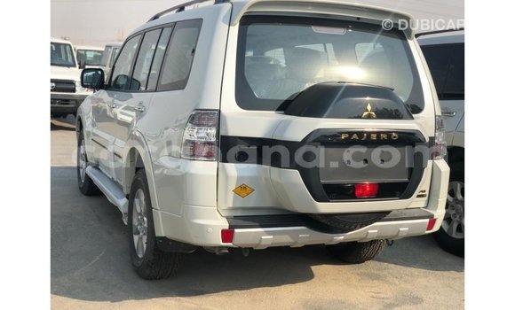 Ra Imported Mitsubishi Pajero funfun Ọkọ̀ in Import - Dubai ni Ashanti Ra Imported Mitsubishi Pajero funfun Ọkọ̀ in Import - Dubai ni Ashanti