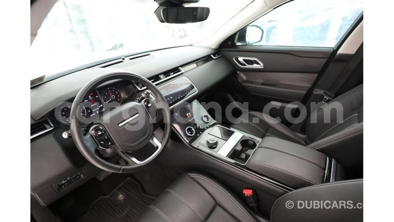 Big with watermark land rover range rover ashanti import dubai 11731