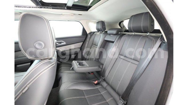 Big with watermark land rover range rover ashanti import dubai 11731