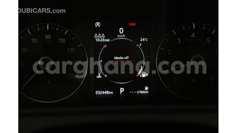 Big with watermark land rover range rover ashanti import dubai 11731