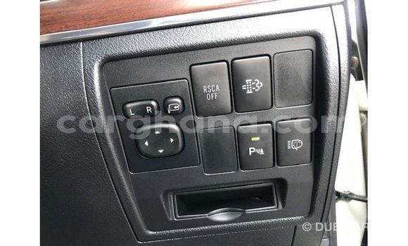 Ra Imported Toyota Land Cruiser funfun Ọkọ̀ in Import - Dubai ni Ashanti Ra Imported Toyota Land Cruiser funfun Ọkọ̀ in Import - Dubai ni Ashanti