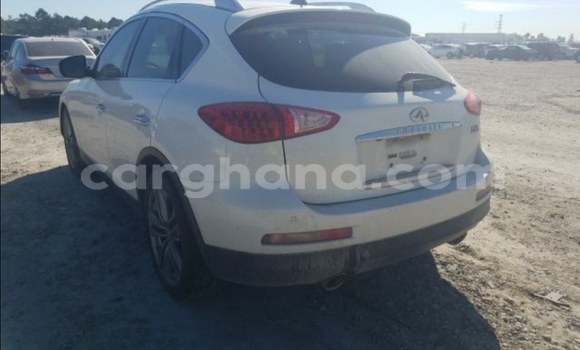 Buy Used Infinity Q45 White Car in Kumasi in Ashanti Buy Used Infinity Q45 White Car in Kumasi in Ashanti