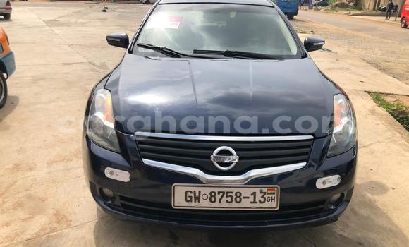 Buy Used Nissan Altima Blue Car in Accra in Greater Accra Buy Used Nissan Altima Blue Car in Accra in Greater Accra
