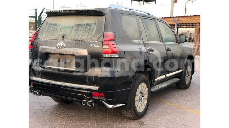 Big with watermark toyota prado ashanti import dubai 11748