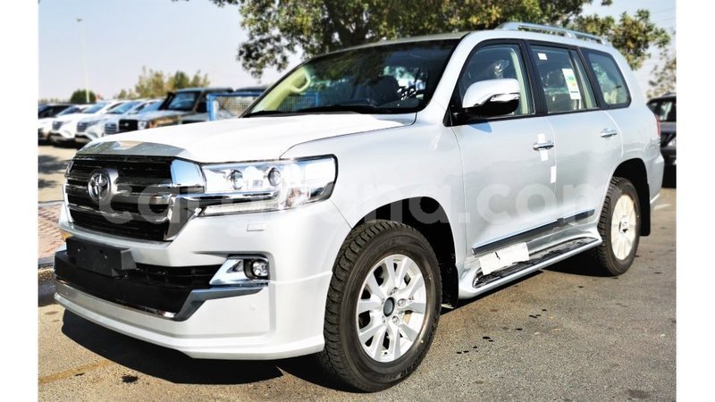 Big with watermark toyota land cruiser ashanti import dubai 11749